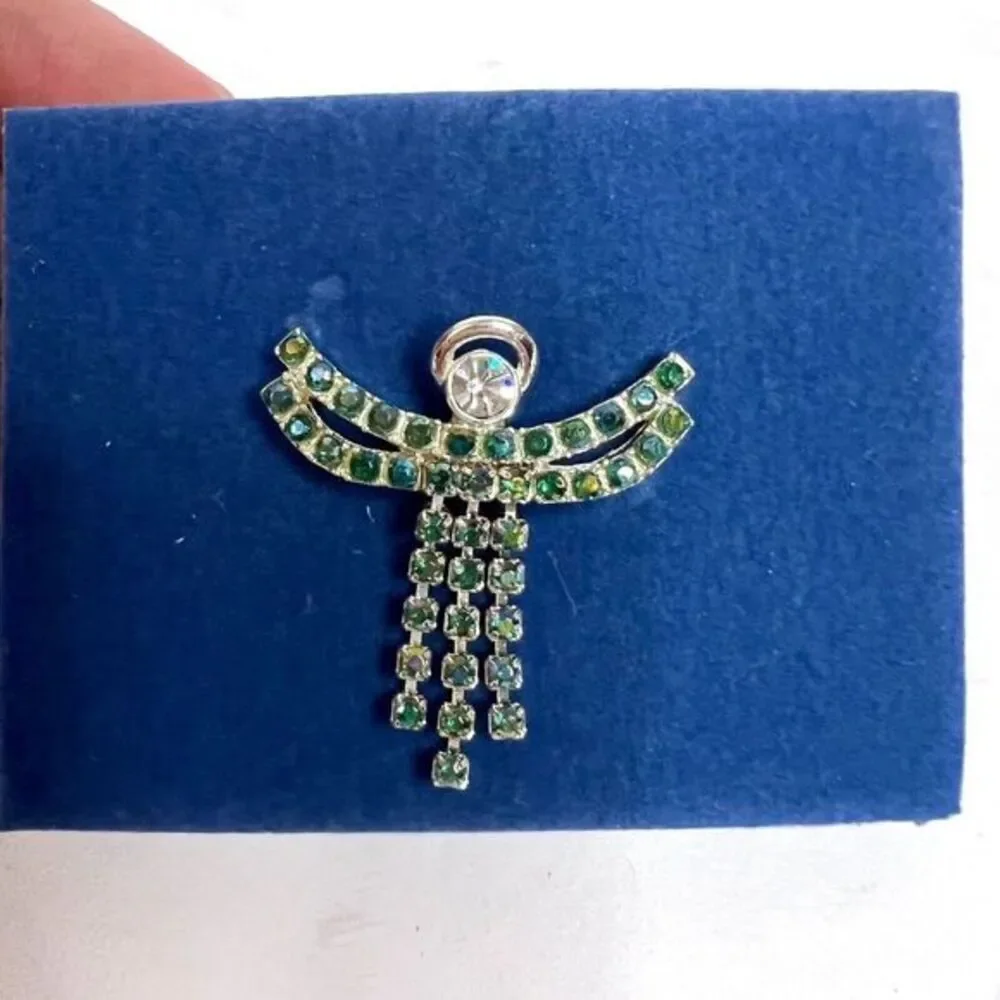 VINTAGE AVON BIRTHSTONE ANGEL TAC‎ PIN MAY F3069441